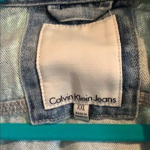 Calvin Klein men’s denim jacket